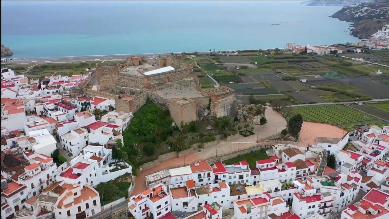 Hostal Jayma Salobrena Exterior photo