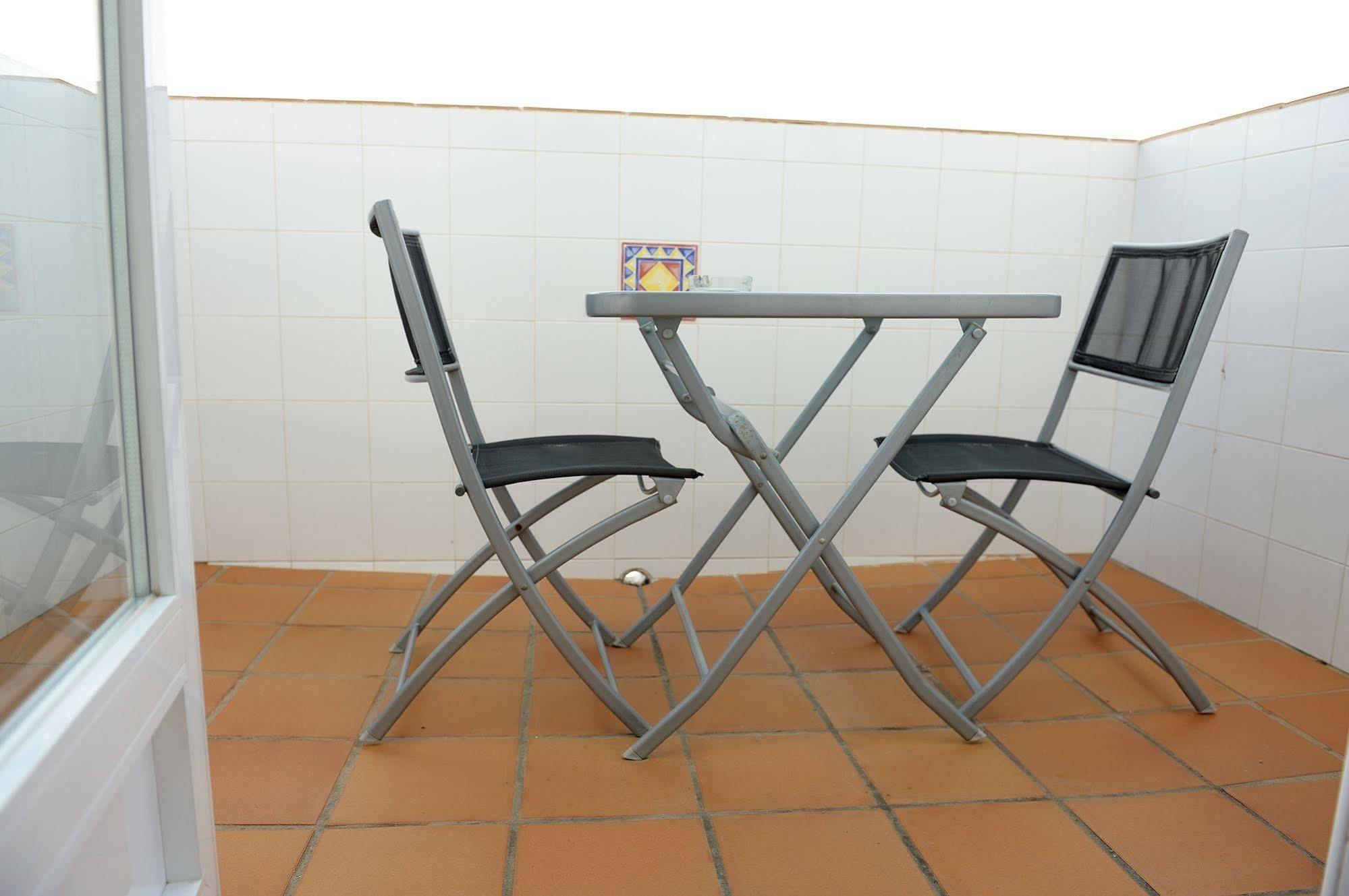 Hostal Jayma Salobrena Exterior photo